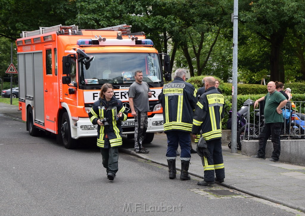 Wieder Feuer 3 Koeln Porz Urbach Am Urbacher Wall P130.JPG